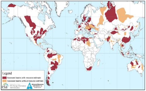 Mapa głównych basenów z pokładami gazu łupkowego w 41 krajach